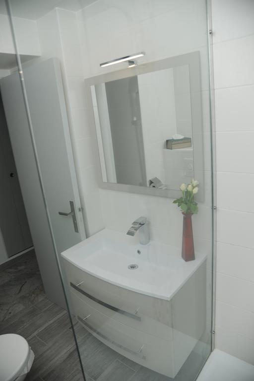 L'Azur Promenade Apartment Nice Bagian luar foto